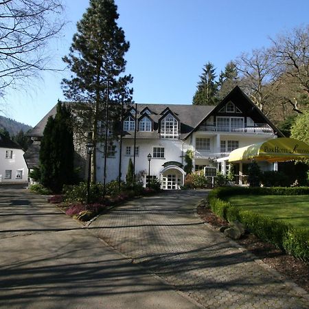 Park Hotel Am Schloss Ettringen  Exterior foto