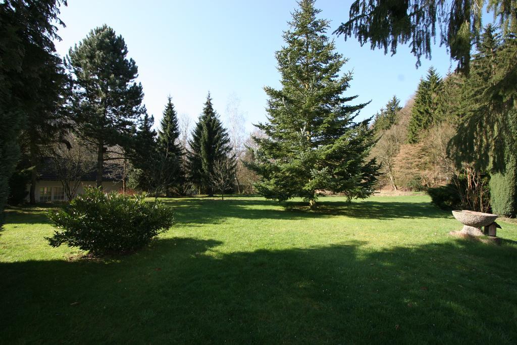 Park Hotel Am Schloss Ettringen  Exterior foto
